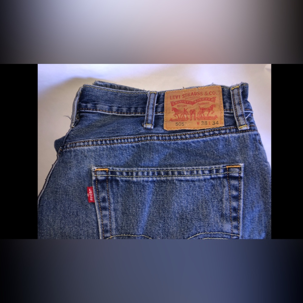 Levi’s Jeans